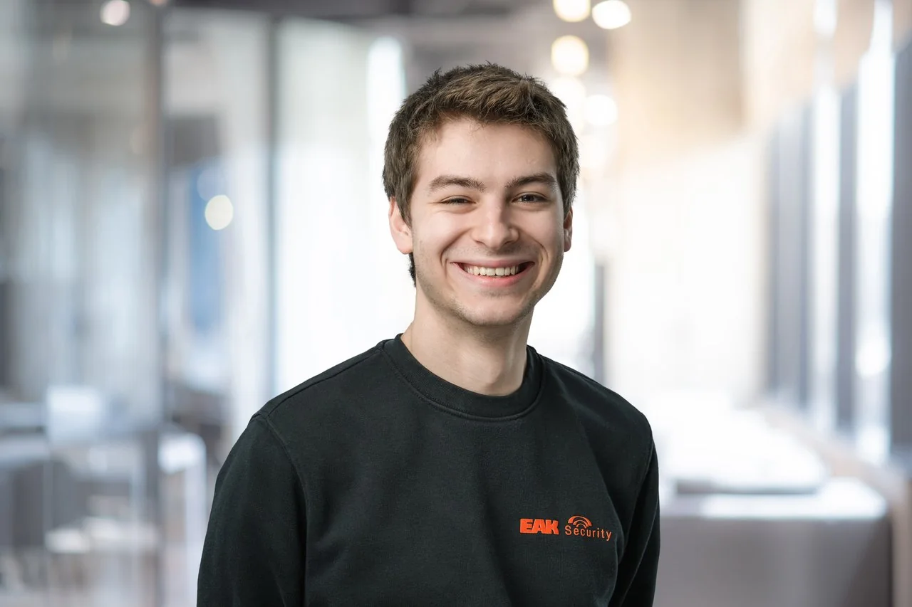 Team EAK Security Mitarbeiter der Abteilung Technik bei der EAK Security GmbH & Co. KG